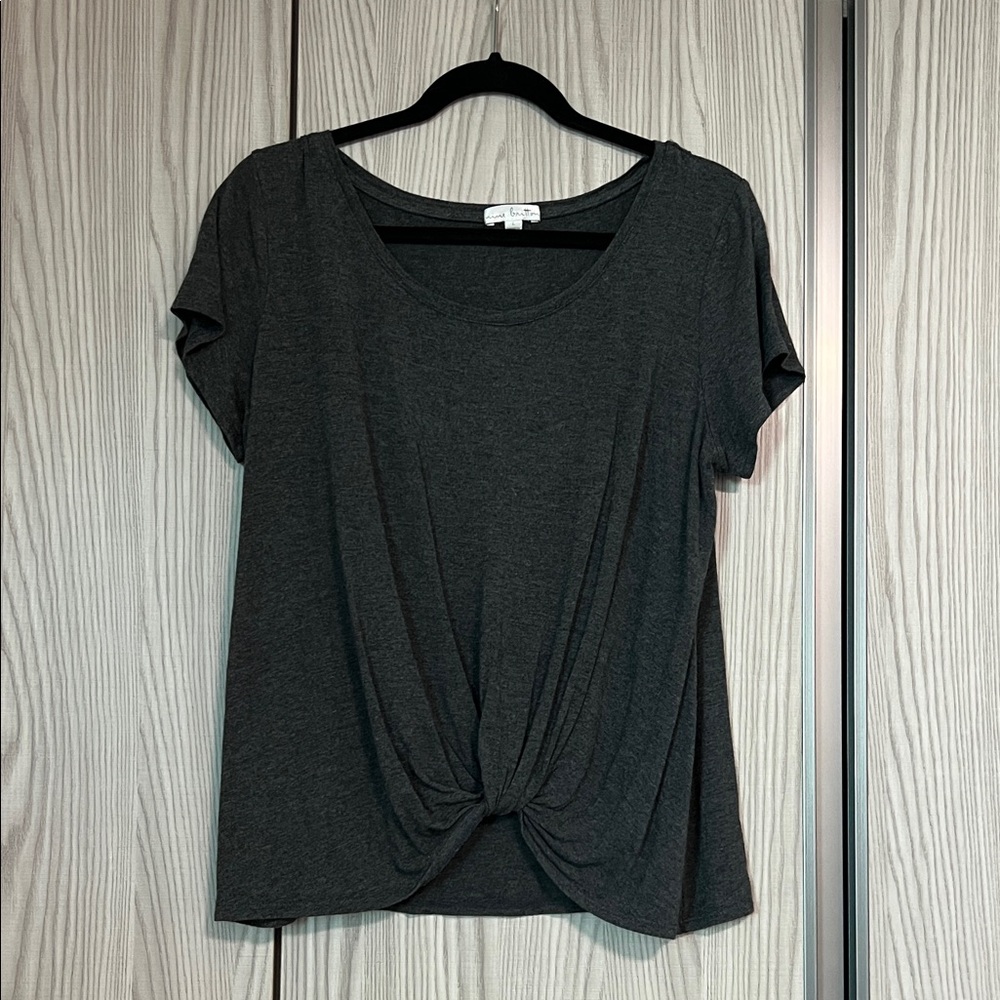 Nine Britton Dark Gray Knot Front Tee